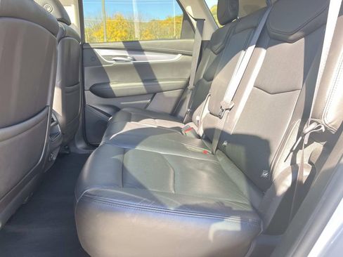 Used 2019 Cadillac XT5 Premium Luxury image 19