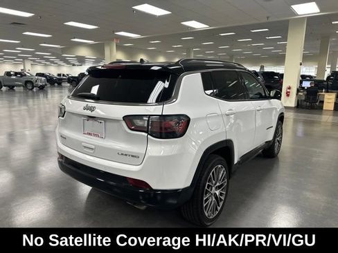 Used 2022 Jeep Compass Limited w/ Elite Group AWD/4WD image 7