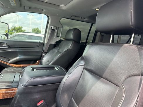 Used 2016 Chevrolet Suburban LTZ AWD/4WD image 10