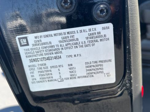 Used 2004 Chevrolet Avalanche 2WD image 9