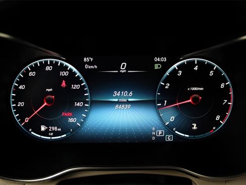 Used 2022 Mercedes-Benz GLC 300 4MATIC Coupe image 30