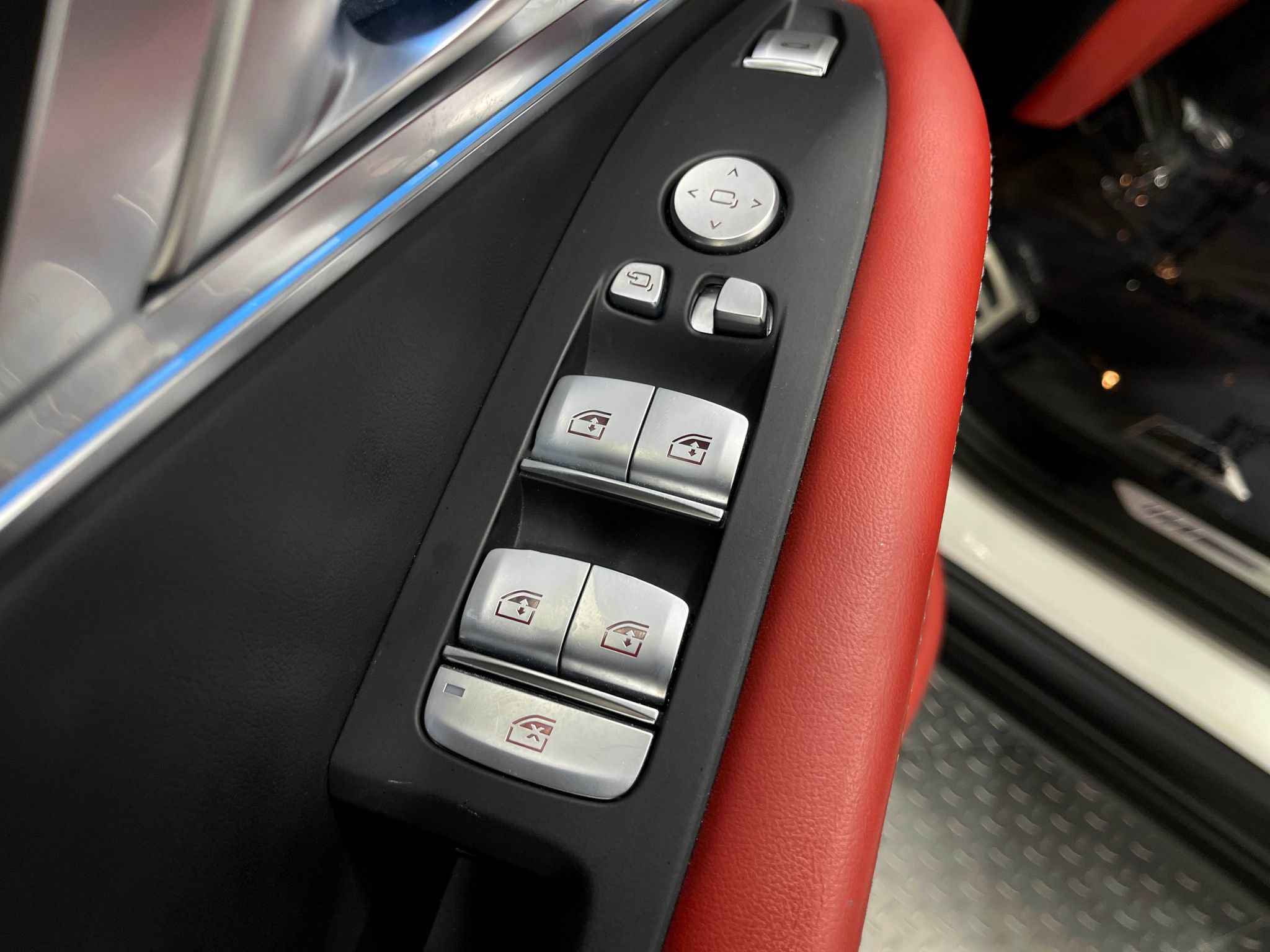 Used 2023 BMW XM AWD/4WD image 15