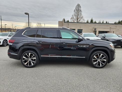 Used 2026 Volkswagen Atlas SEL Premium R-Line image 6