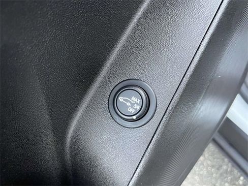 Certified 2024 Chevrolet Equinox RS image 20