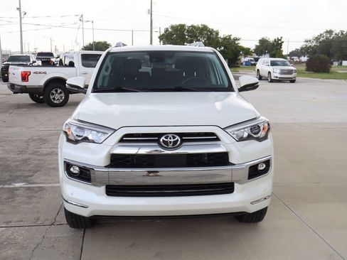 Used 2021 Toyota 4Runner Limited AWD/4WD image 4