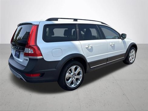 Used 2016 Volvo XC70 T5 Premier w/ Proximity Package AWD/4WD image 6