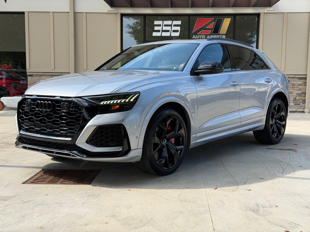Used 2022 Audi RS Q8 AWD/4WD image 1
