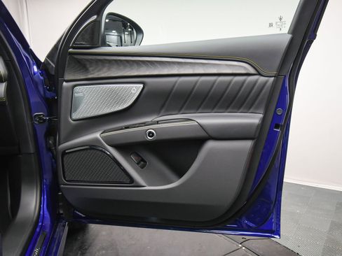 New 2025 Maserati Grecale GT image 42