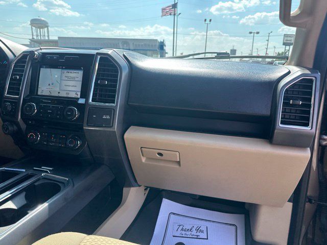 Used 2016 Ford F150 XLT w/ Equipment Group 302A Luxury AWD/4WD image 9