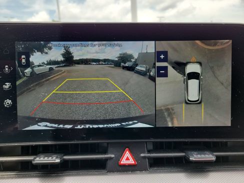 Used 2023 Kia Sportage SX FWD image 14