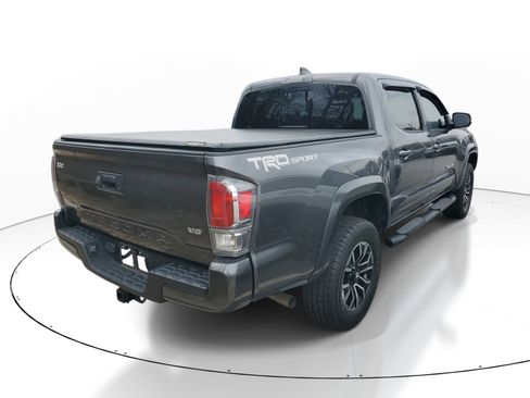 Used 2021 Toyota Tacoma TRD Sport image 10