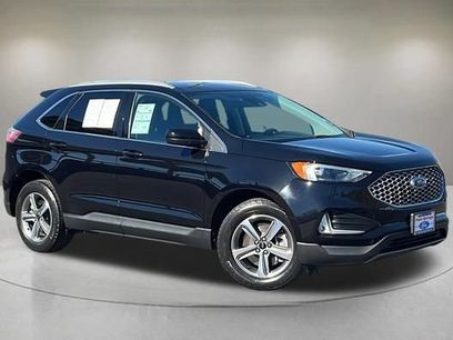 Used 2024 Ford Edge SEL w/ Convenience Package