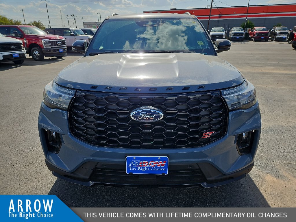 New 2026 Ford Explorer ST RWD image 3