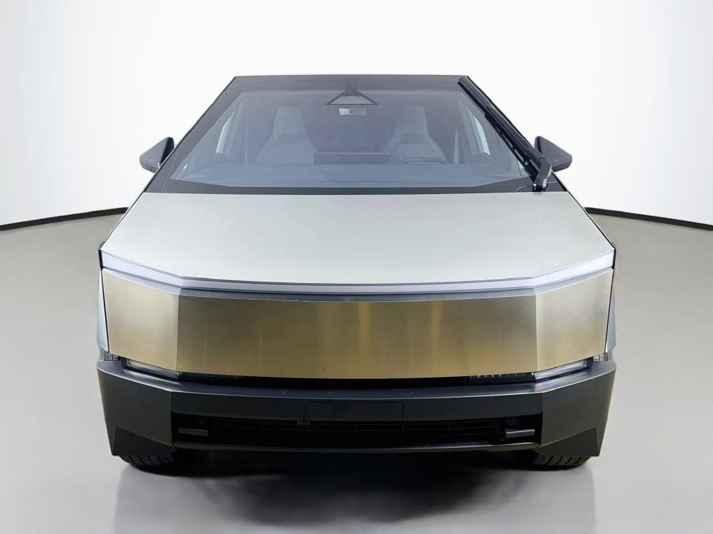 Used 2026 Tesla Cybertruck AWD Crew Cab image 2