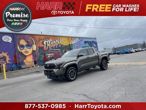 Certified 2025 Toyota Tacoma TRD Sport AWD/4WD image 1