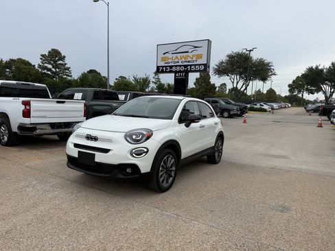 Used 2023 FIAT 500X Pop AWD/4WD image 3