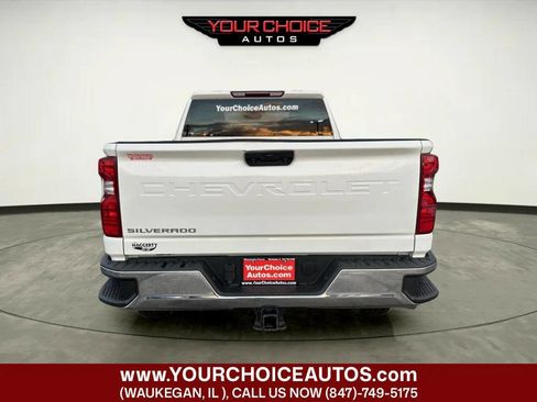 Used 2021 Chevrolet Silverado 2500 W/T w/ WT Convenience Package image 4
