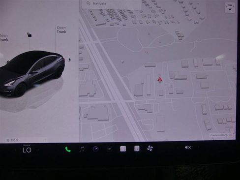 Used 2023 Tesla Model 3 Performance AWD/4WD image 10