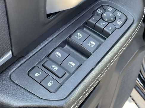 New 2026 RAM 3500 Big Horn AWD/4WD image 24