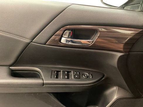 Used 2016 Honda Accord EX image 20