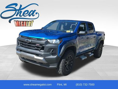 Used 2023 Chevrolet Colorado Trail Boss AWD/4WD image 1