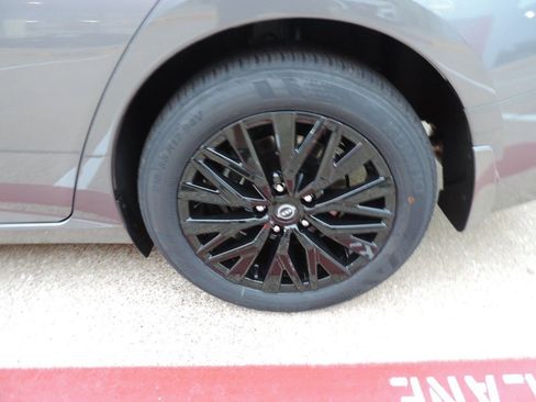 New 2025 Nissan Altima 2.5 SV w/ SV Special Edition Package image 10