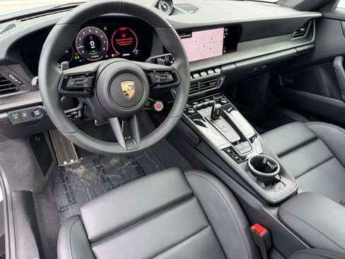 Used 2025 Porsche 911 Targa 4 GTS image 16