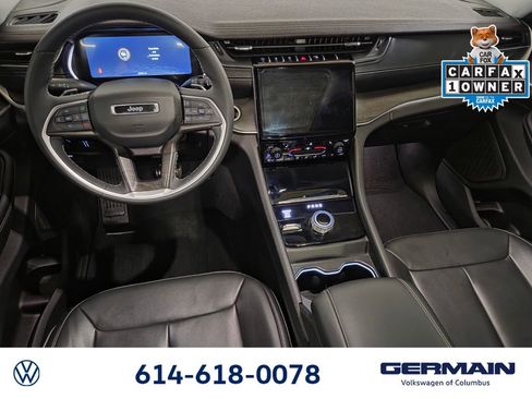 Used 2024 Jeep Grand Cherokee Limited w/ Black Appearance Package AWD/4WD image 21
