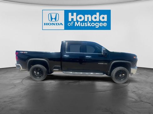 Used 2021 Chevrolet Silverado 2500 LTZ w/ LTZ Convenience Package AWD/4WD image 1