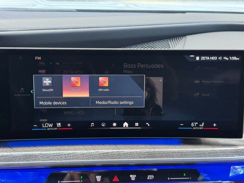 Used 2024 BMW 740i w/ M Sport Professional Package RWD image 27