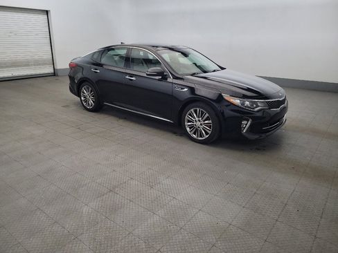 Used 2018 Kia Optima SX w/ Technology Package FWD image 11