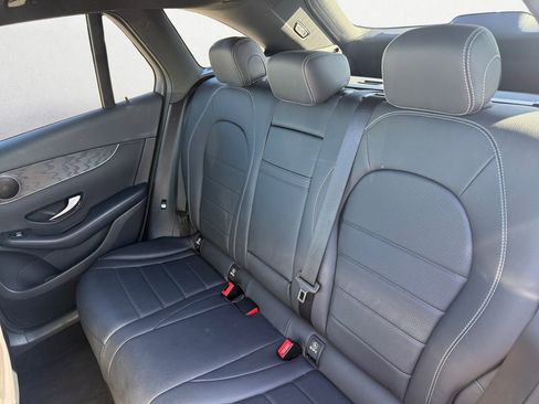 Used 2018 Mercedes-Benz GLC 300 image 13