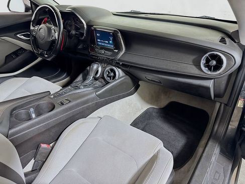 Used 2018 Chevrolet Camaro LT w/ RS Package image 23