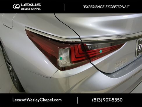 New 2025 Lexus ES 350 w/ Premium Package image 7