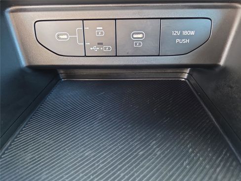 Used 2025 Kia K5 LXS image 22