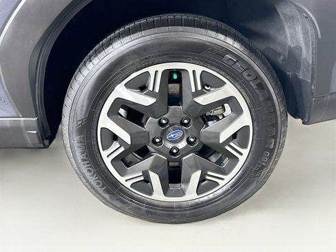 Used 2025 Subaru Forester image 11