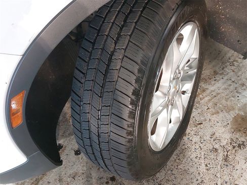 Used 2020 Chevrolet Blazer LT image 31