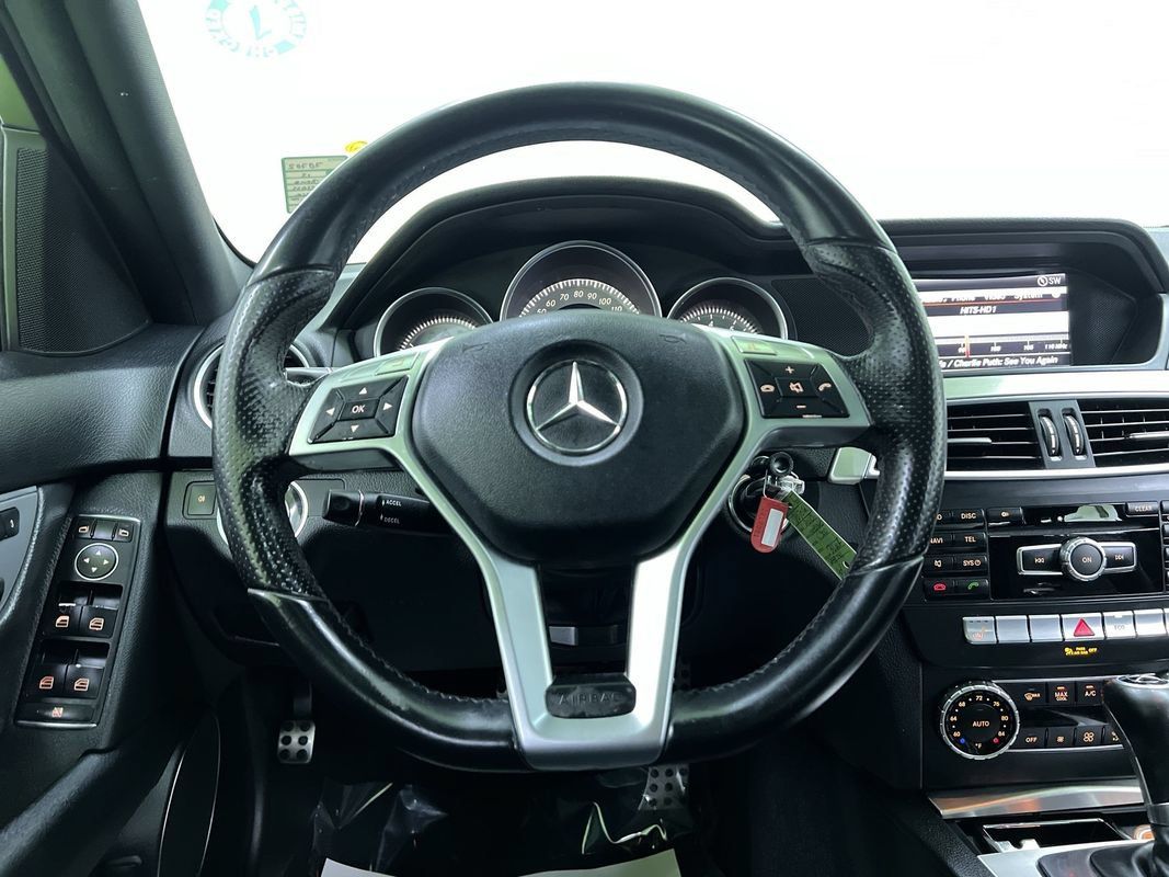 Used 2013 Mercedes-Benz C 300 4MATIC Sedan image 20