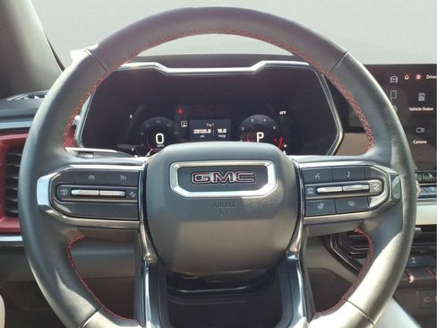 Used 2024 GMC Canyon AT4X AWD/4WD image 29