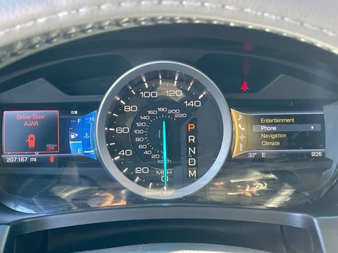 Used 2013 Ford Explorer XLT image 37