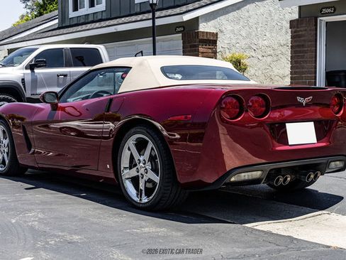 Used 2006 Chevrolet Corvette Convertible w/ Preferred Equipment Group RWD image 16