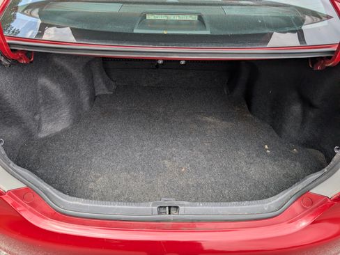 Used 2014 Toyota Camry SE FWD image 18