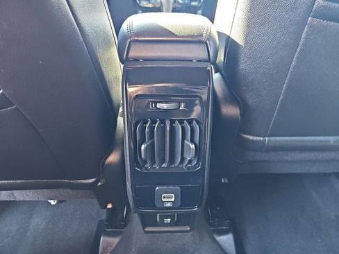 Used 2024 Jeep Compass Trailhawk image 20