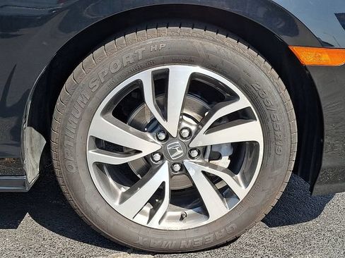 Used 2022 Honda Odyssey Touring image 8