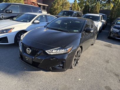 Used 2022 Nissan Maxima SR w/ Sport Mat Group
