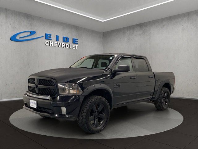 Used 2017 RAM 1500 Express w/ Black Ram 1500 Express Group AWD/4WD image 9