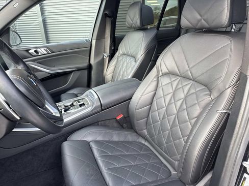 Used 2024 BMW X5 xDrive40i image 7