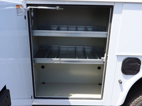 New 2025 Chevrolet Silverado 3500 LT w/ Convenience Package image 3