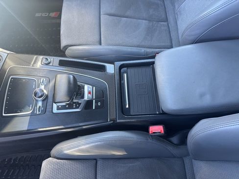 Used 2019 Audi SQ5 Premium Plus w/ Premium Plus Package image 25