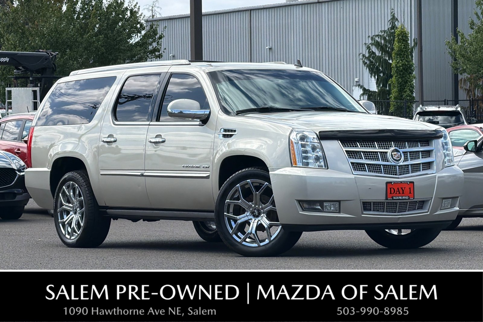 Used 2013 Cadillac Escalade ESV Platinum AWD/4WD 360° Tour